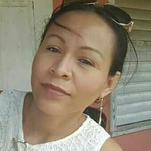 Meet your Posher, Lydia